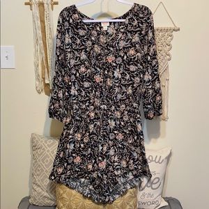 Romper with 3/4 length sleeves